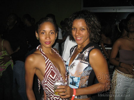 red_dight_district-03