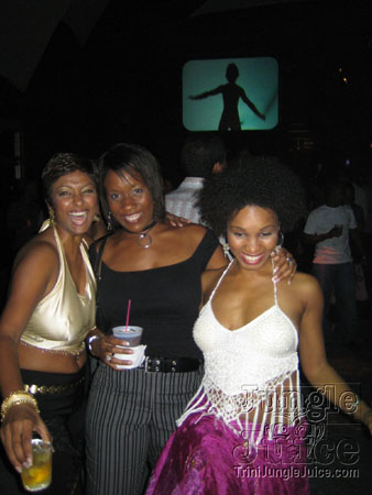 red_dight_district-12