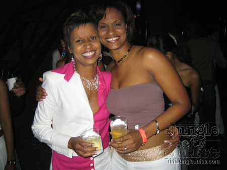 red_dight_district-28