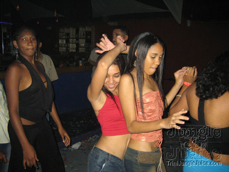 red_dight_district-40