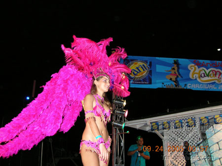 skandalus_2k6_launch-017