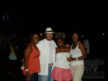 soca_4_summer-082