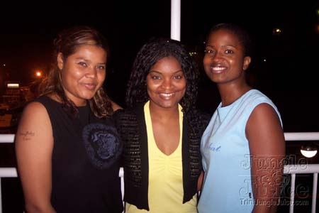 soca_on_rooftop-13