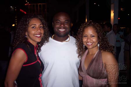 soca_on_rooftop-14