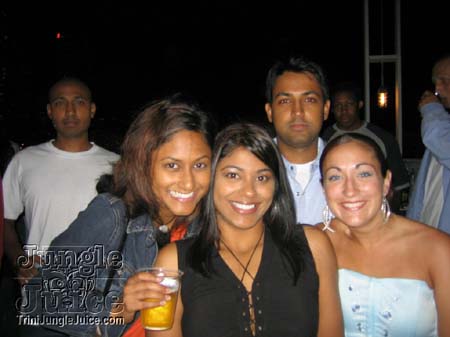 soca_on_rooftop-33