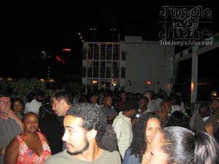 soca_on_rooftop-67