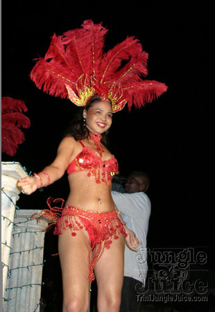 trini_revellers_2k6_launch-004