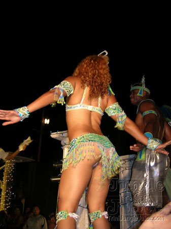 trini_revellers_2k6_launch-009