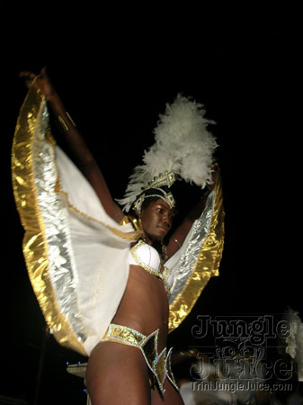 trini_revellers_2k6_launch-013