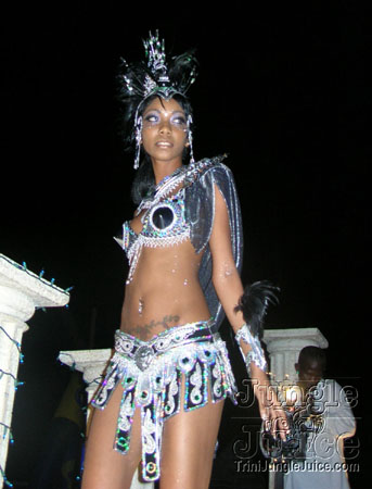 trini_revellers_2k6_launch-015