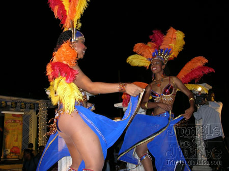 trini_revellers_2k6_launch-020