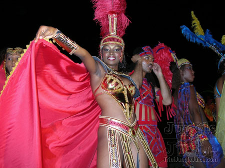trini_revellers_2k6_launch-024