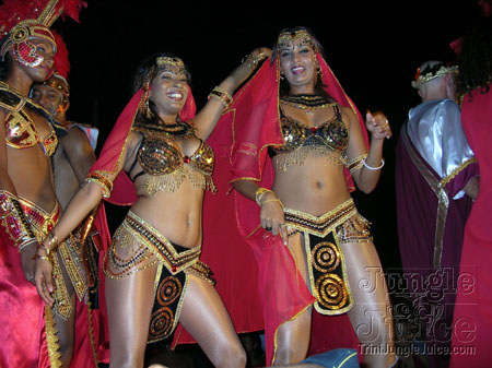 trini_revellers_2k6_launch-025