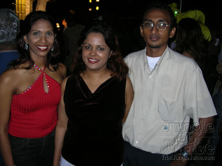 trini_revellers_2k6_launch-039
