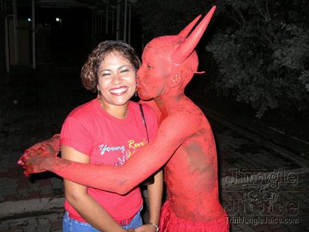 trini_revellers_2k6_launch-041