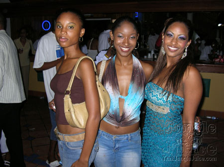 trini_revellers_2k6_launch-047