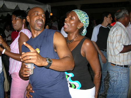 trini_revellers_2k6_launch-057