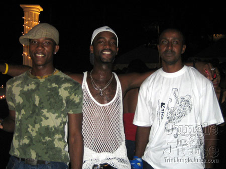 trini_revellers_2k6_launch-093