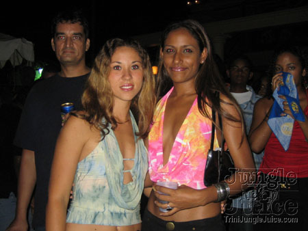 trini_revellers_2k6_launch-096