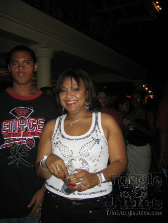 trini_revellers_2k6_launch-101