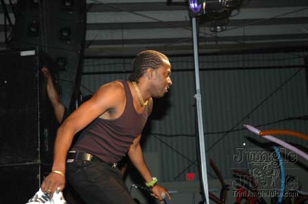 unite_de_nations_4-061