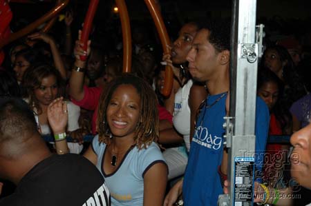 unite_de_nations_4-064