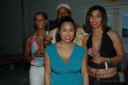 unite_de_nations_4-073