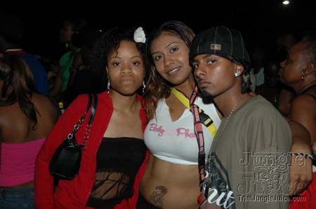 unite_de_nations_4-124