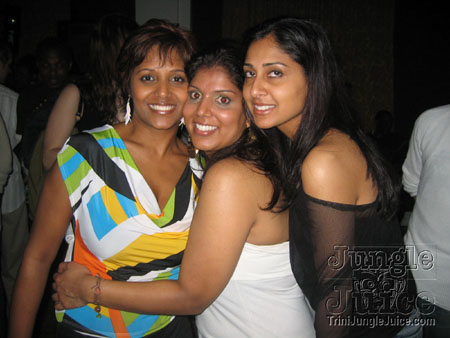 xclusv_houseparty_apr04-10