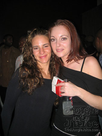 xclusv_houseparty_apr04-12