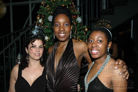xclusv_nye_2005-32