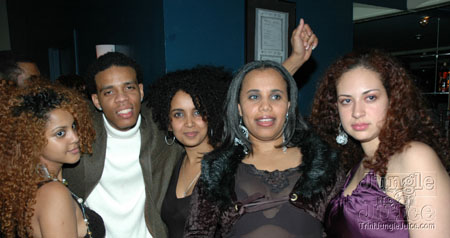 xclusv_nye_2005-46