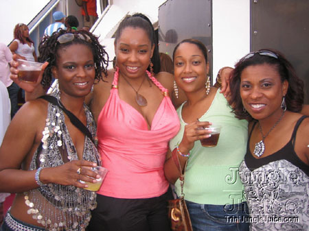 all_ah_we_boatride_2006-18