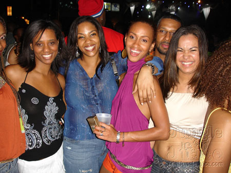 bacchanal_wed_2006-013