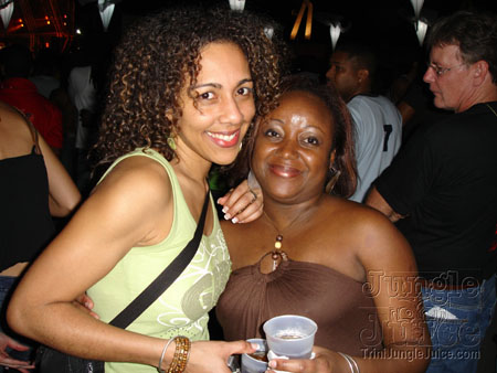 bacchanal_wed_2006-016