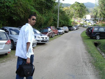 beach_house_carnival_2006-001