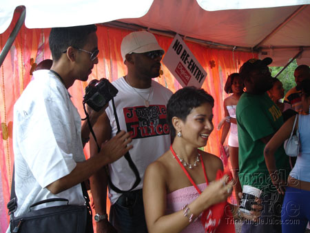 beach_house_carnival_2006-004