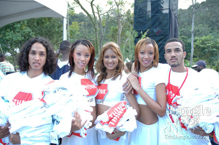 beach_house_carnival_2006-013