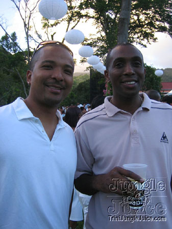 beach_house_carnival_2006-021