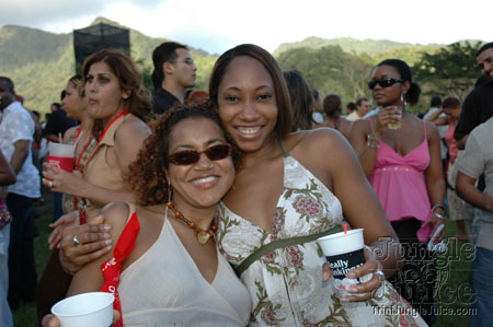 beach_house_carnival_2006-031