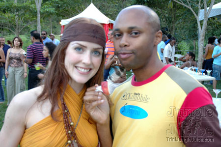 beach_house_carnival_2006-049