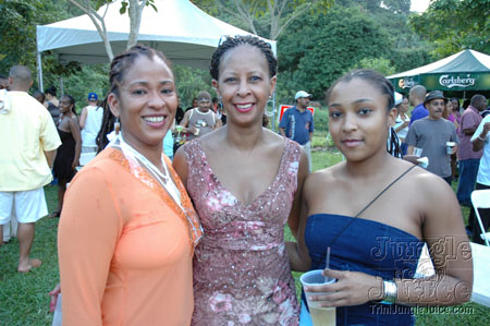 beach_house_carnival_2006-051