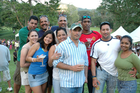 beach_house_carnival_2006-061