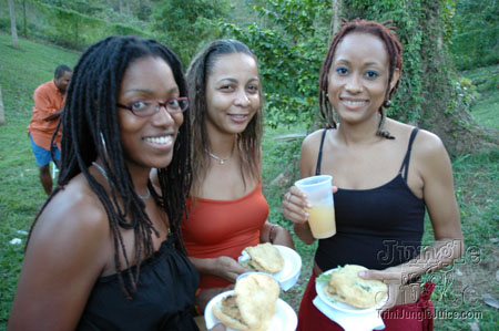 beach_house_carnival_2006-065