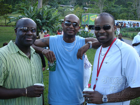 beach_house_carnival_2006-084