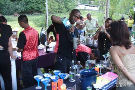 beach_house_carnival_2006-094