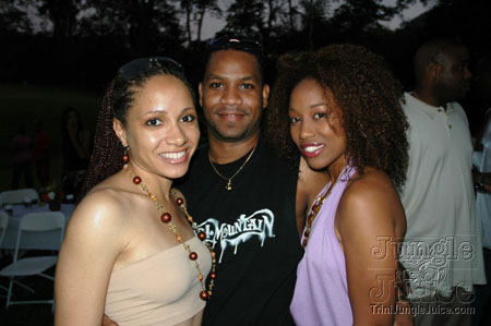 beach_house_carnival_2006-102