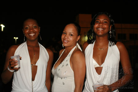 blackwhite_eclipse-30