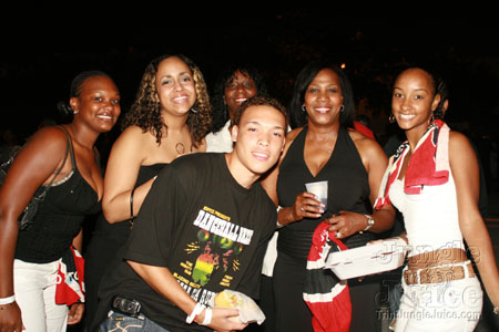 blackwhite_eclipse-33