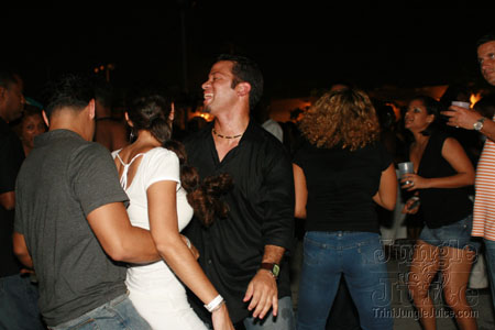 blackwhite_eclipse-42